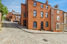 Steep Hill, Lincoln