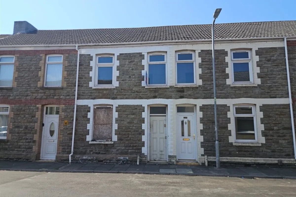 Sandfields Road, PORT TALBOT