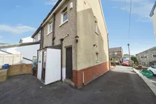 Hauxwell Drive, Yeadon, Leeds