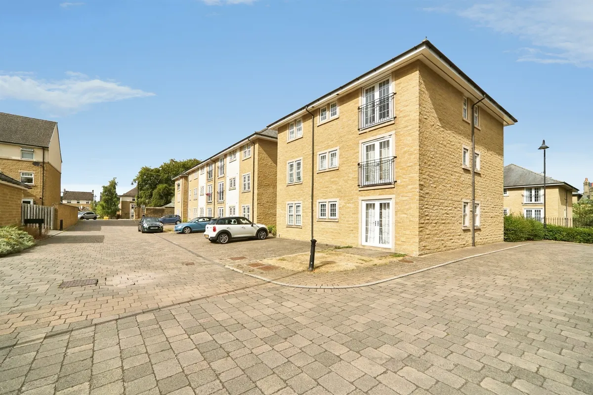 Clifford Drive, Menston, Ilkley