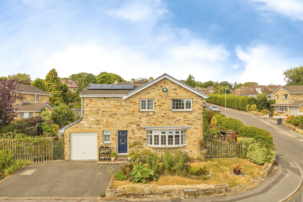 Larchdale, Huddersfield