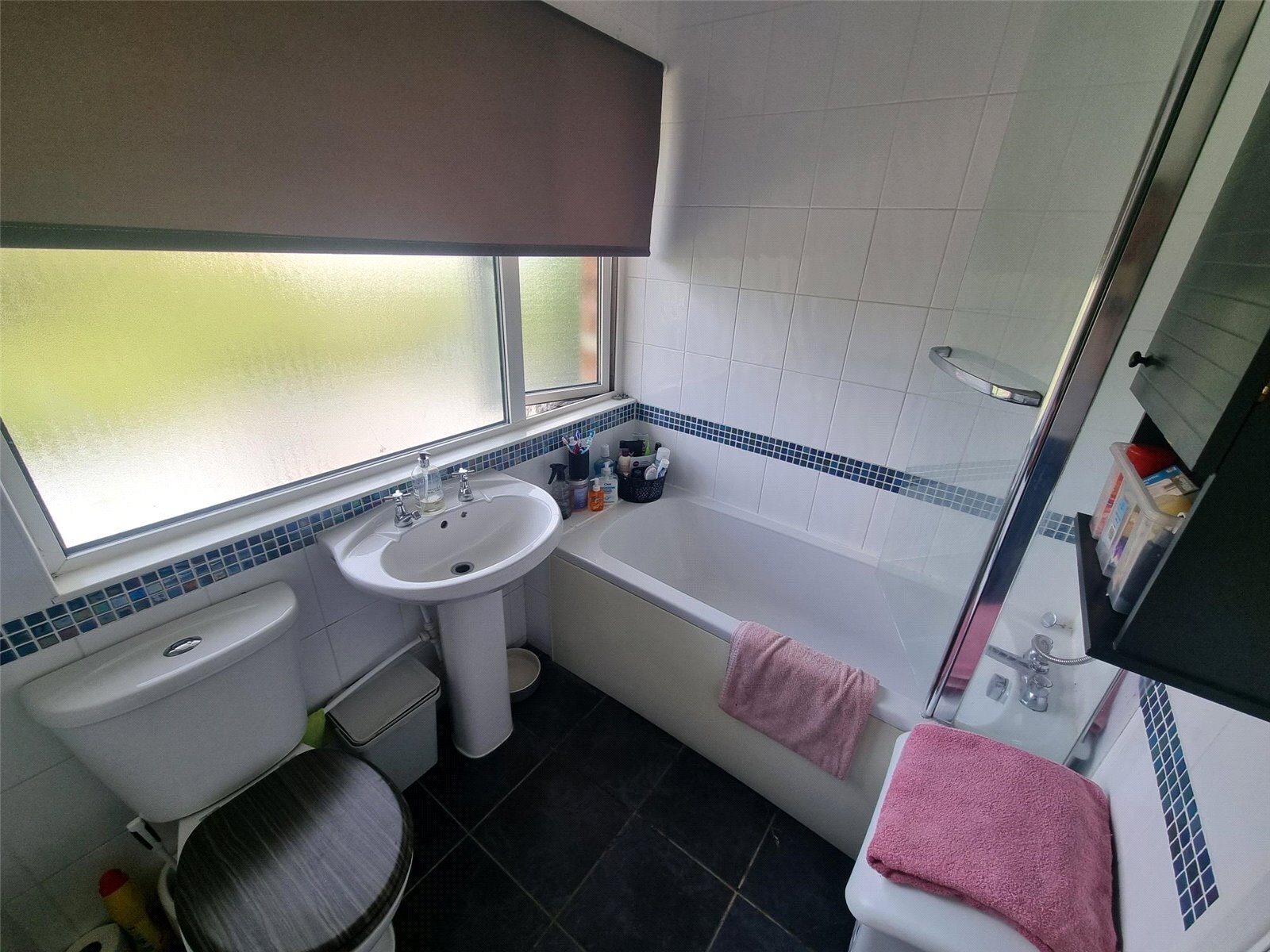 Bramble Road, Leigh-on-Sea, Essex, SS9 Image 8