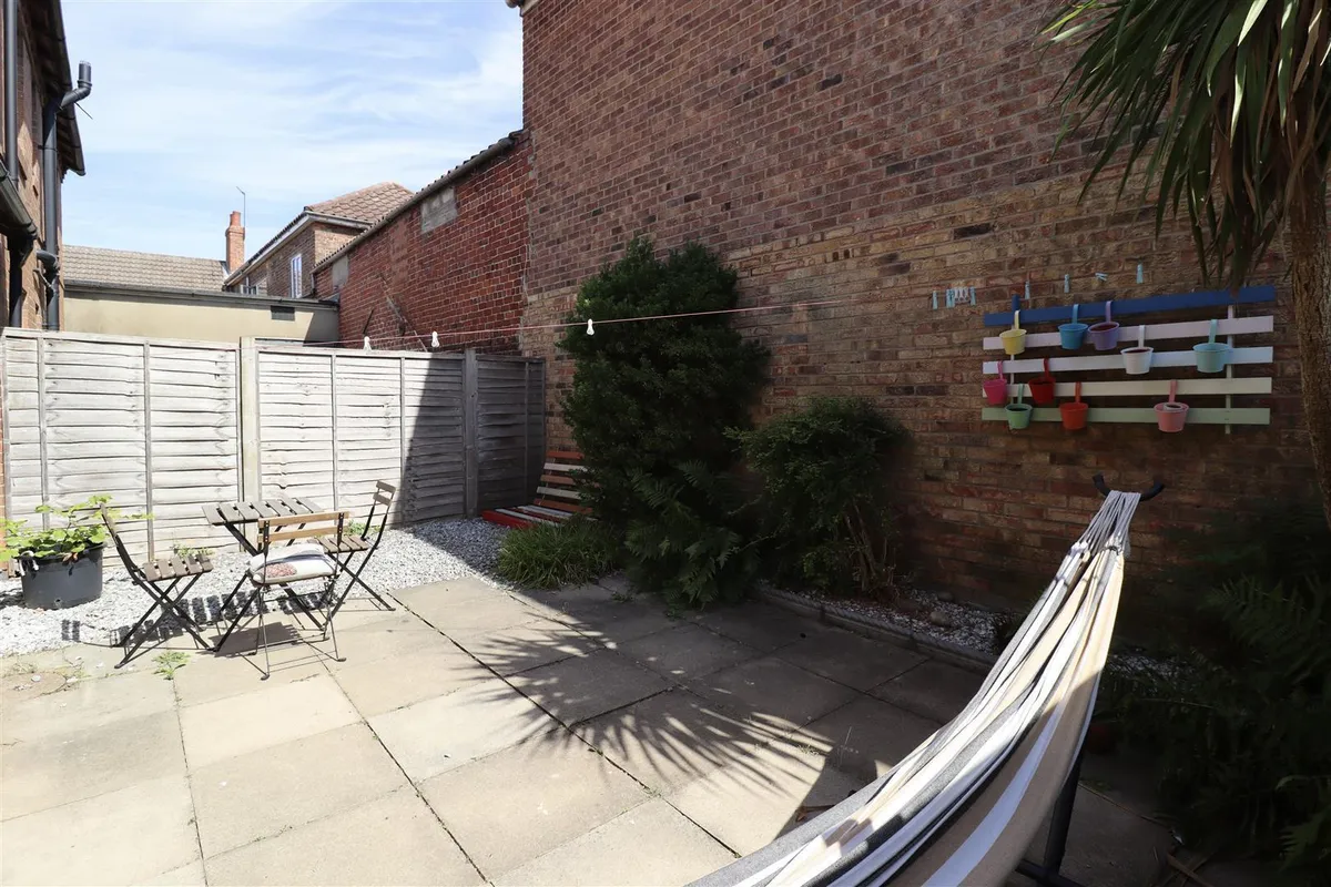 Southfield Park, Market Weighton