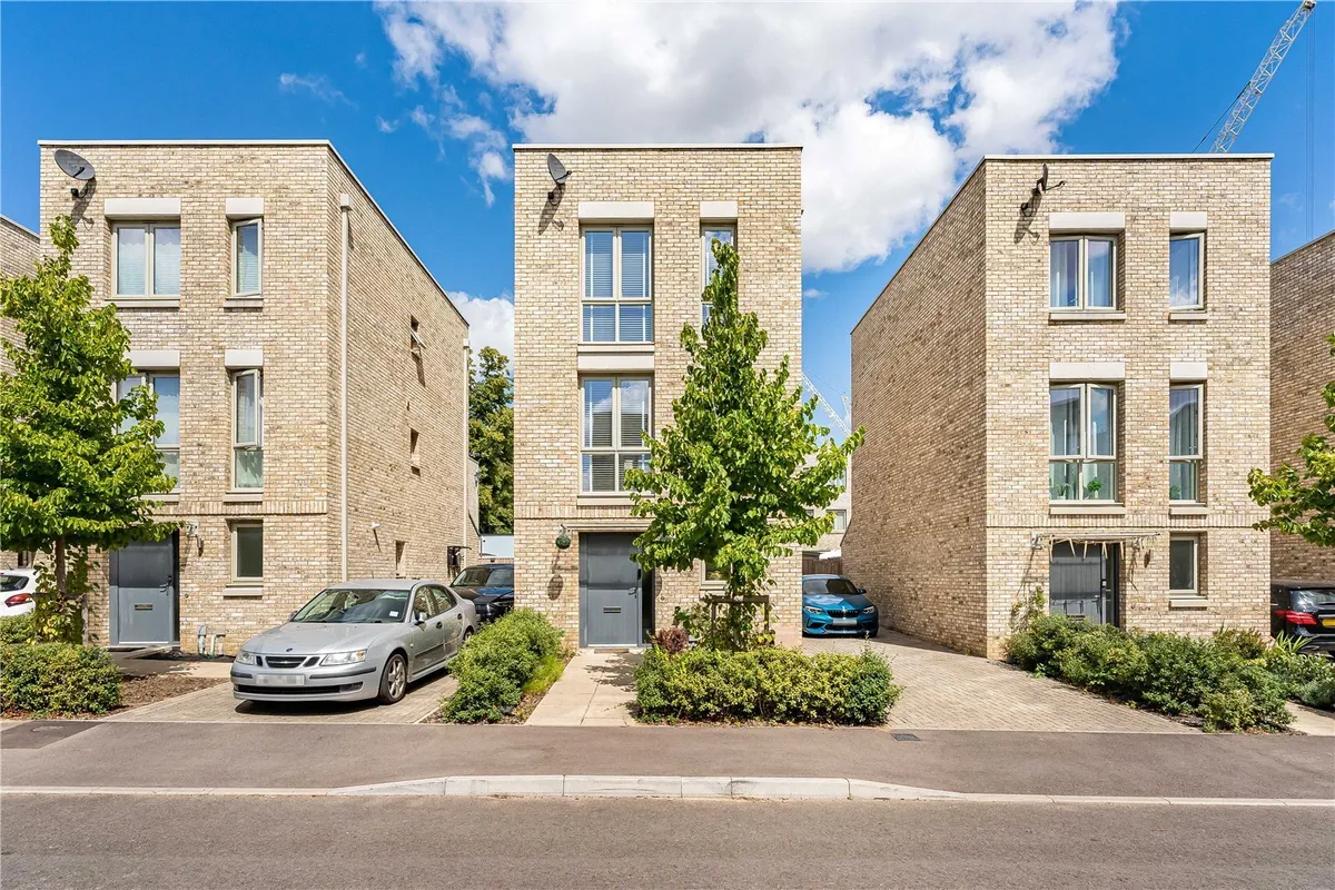 Padua Way, Littlemore, Oxford, Oxfordshire, OX4
