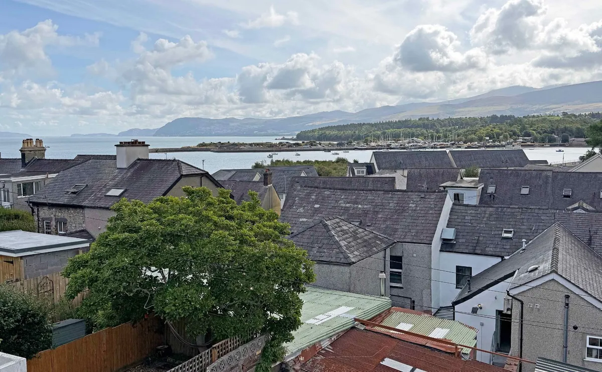 Garth Hill, Bangor, Gwynedd, LL57
