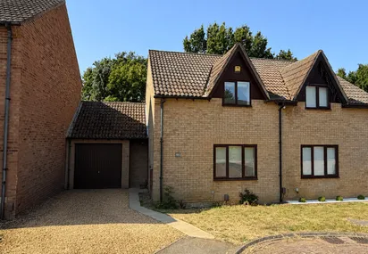 Sentinel Road, West Hunsbury, Northampton, NN4