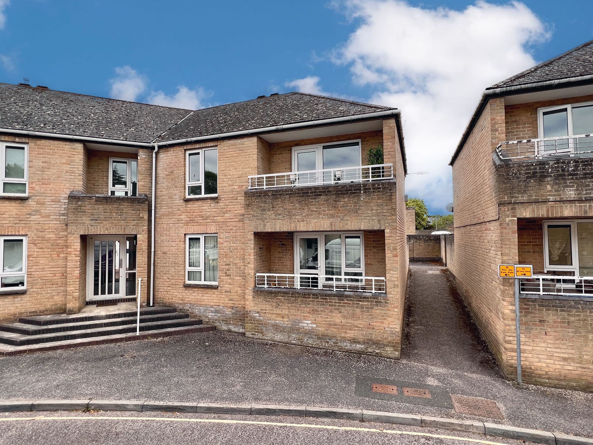 Tauntfield Close, Taunton, TA1 Image 1
