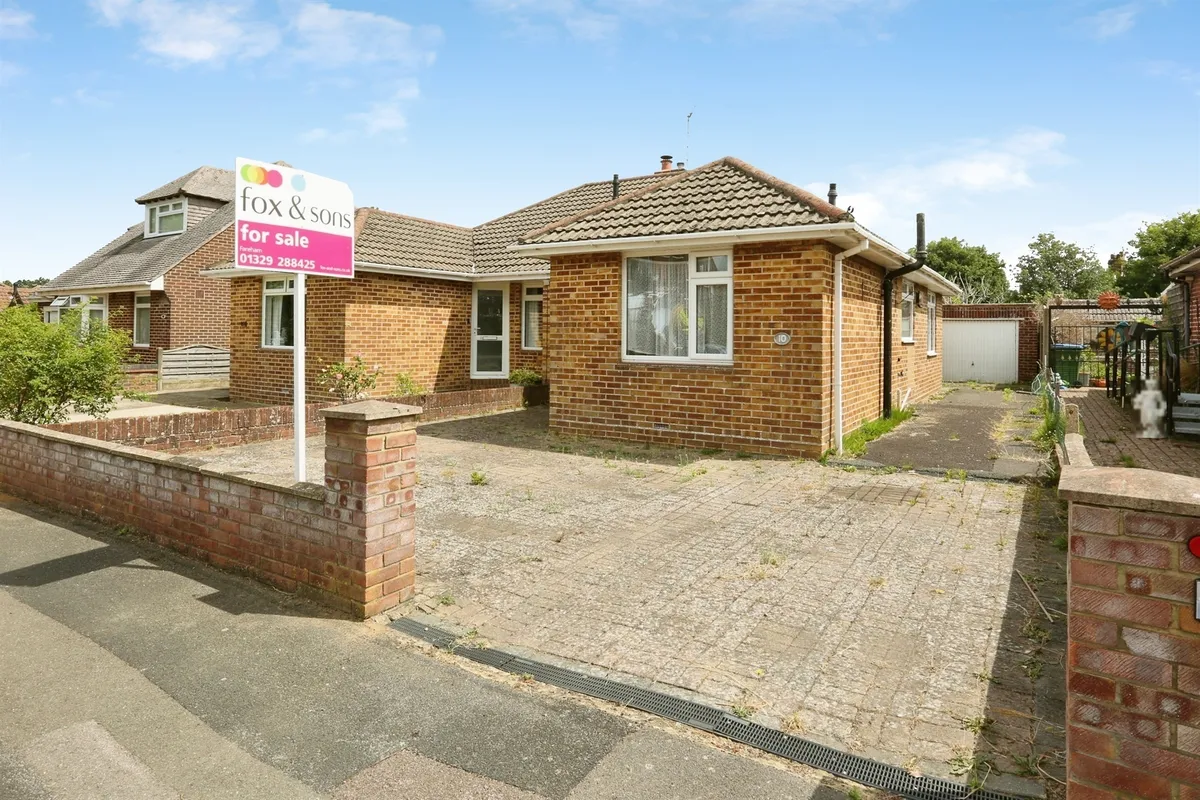 Coombe Farm Avenue, Fareham