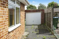 Coombe Farm Avenue, Fareham