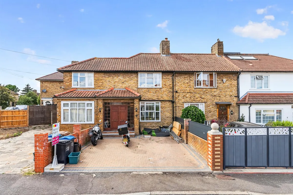Lessness Road, Morden