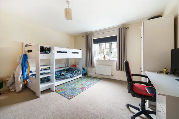 Kensington Gate, Great Billing Village, NN3 photo 13