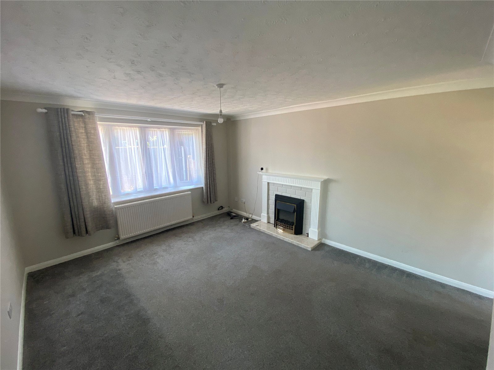 Lara Close, Throop, Bournemouth, Dorset, BH8 Image 5