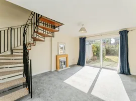Mercer Way, Chester thumb 3
