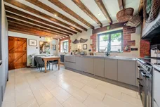 Shutford Road, Balscote, OX15 photo 3