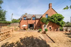 Shutford Road, Balscote, OX15 photo 7
