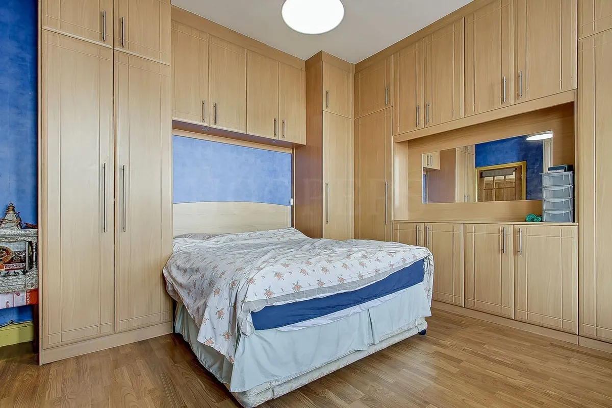 Lansdowne Grove, London, NW10
