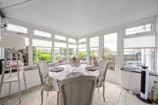 Queens Way, Marlborough, SN8 photo 10