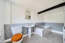 The Close, Greatworth, OX17 photo 11
