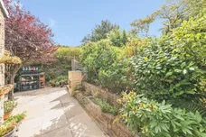 Southwood Avenue, Honley, Holmfirth