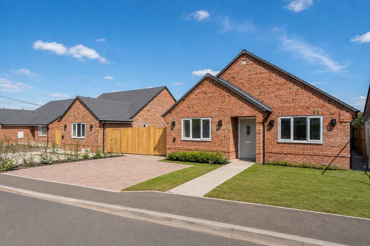 Eythrope Road, Stone, Aylesbury
