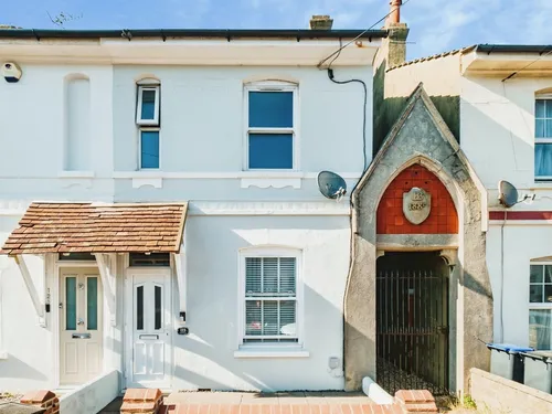 Broadwater Street East, Worthingphoto