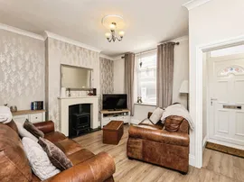 Centre Street, Hemsworth, Pontefract thumb 3