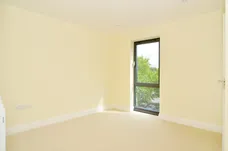 Acton Lane London W4 photo 3