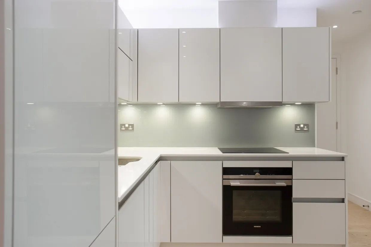 East Ferry Road, E14 photo 5