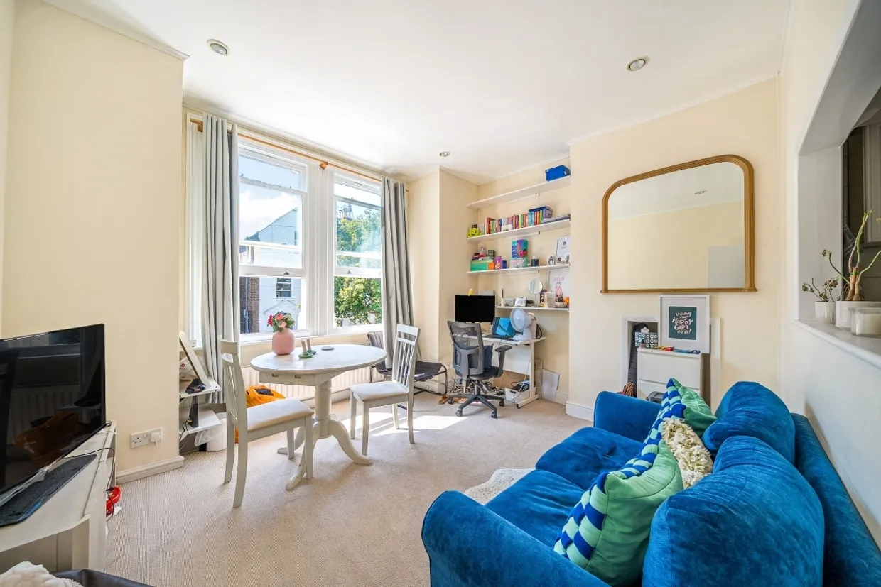 Werter Road London SW15 photo 6