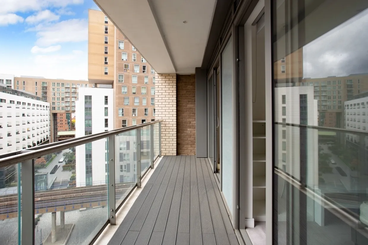 East Ferry Road, E14 photo 10