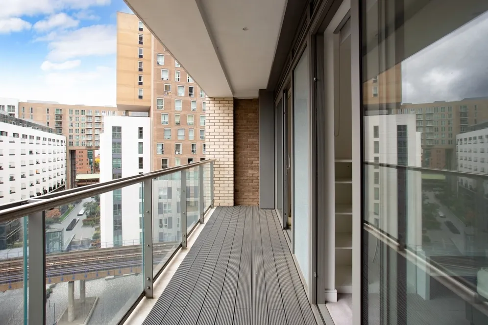 East Ferry Road, E14 photo 10