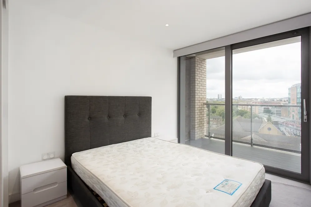 East Ferry Road, E14 photo 12