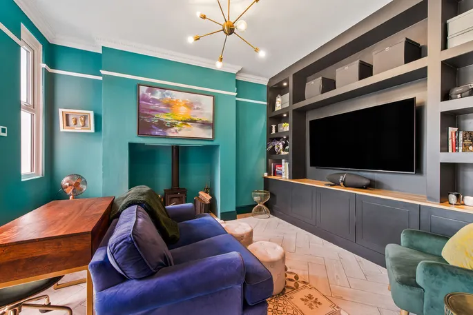 Property carousel image 14