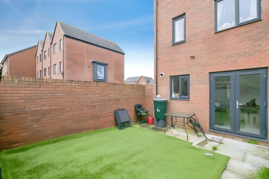 Property photo 17