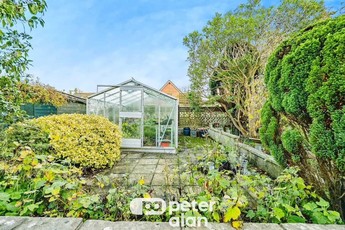 Property photo 31