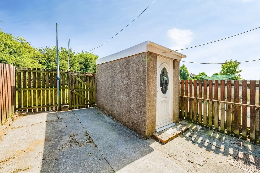 Property photo 17