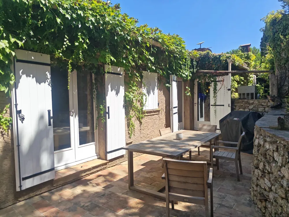 Grimaud, 83680, France