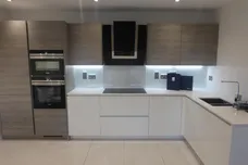 931 High Road, North Finchley, London