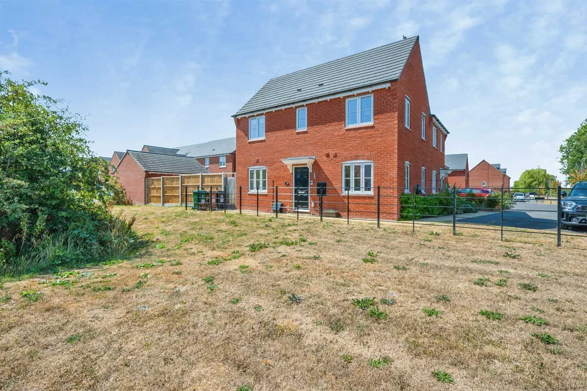 Balmoral Way, Hatton, DERBY