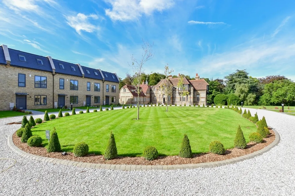Fawkham Manor Manor Lane DA3 photo 4