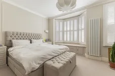 Ravensbury Road London SW18 photo 7