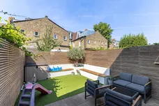 Ravensbury Road London SW18 photo 9