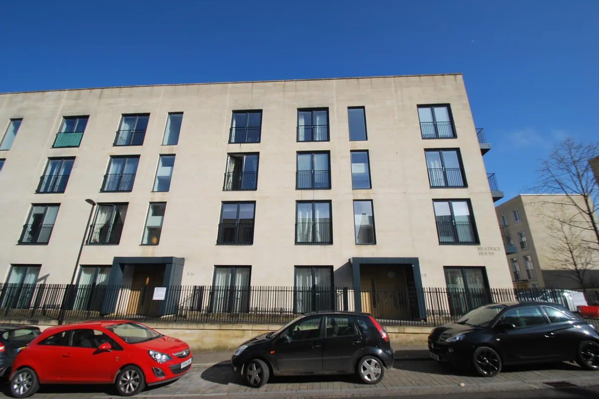 Stothert Avenue, Bath