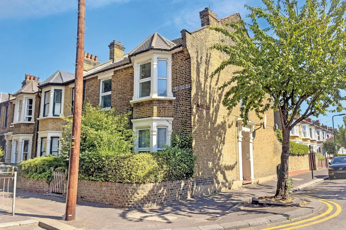 Waterloo Road, London