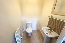 Fieldfare Close, Bramcote, NOTTINGHAM