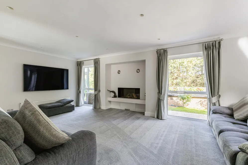 Kingswood Way, South Croydon, CR2 photo 13