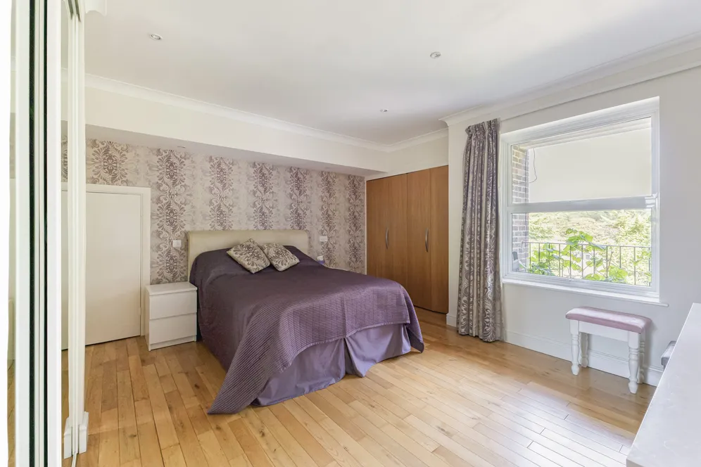 Kingswood Way, South Croydon, CR2 photo 16