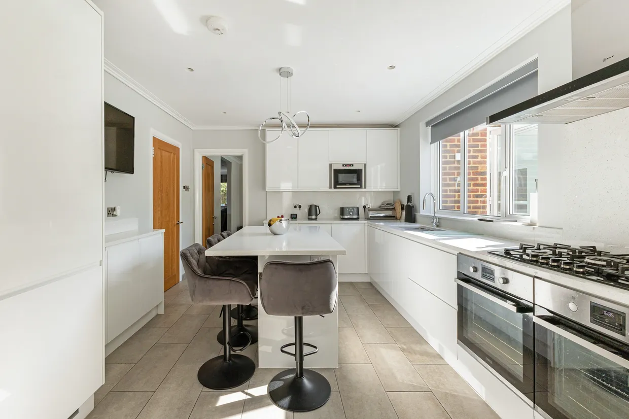 Kingswood Way, South Croydon, CR2 photo 3