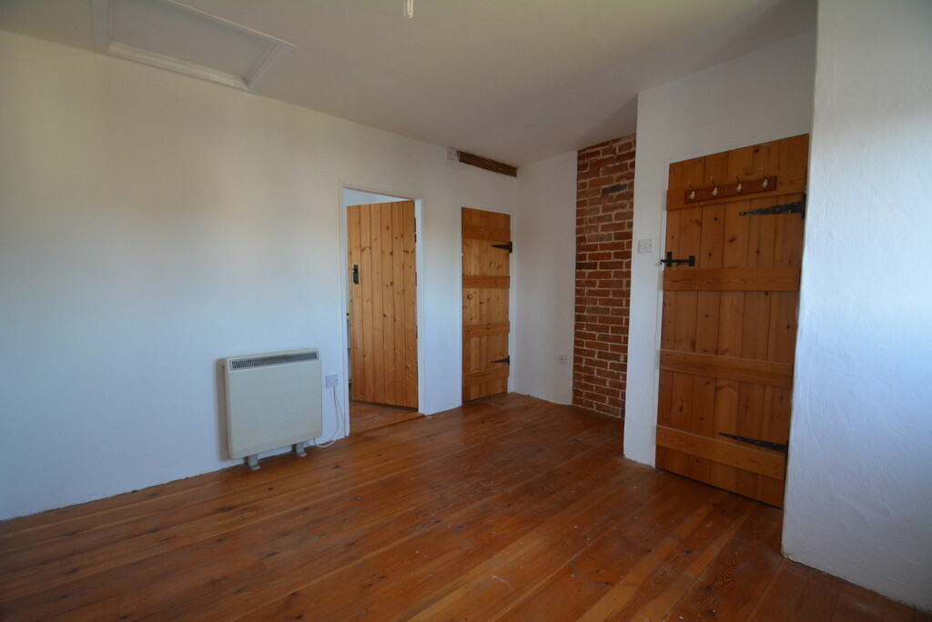 Factory Close, Harleston Image 4