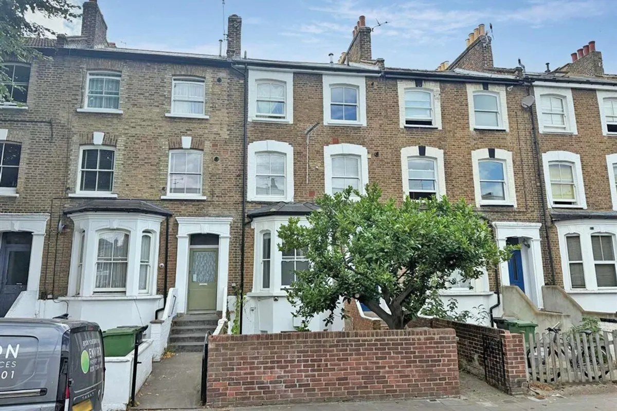 Coningham Road, SHEPHERDS BUSH